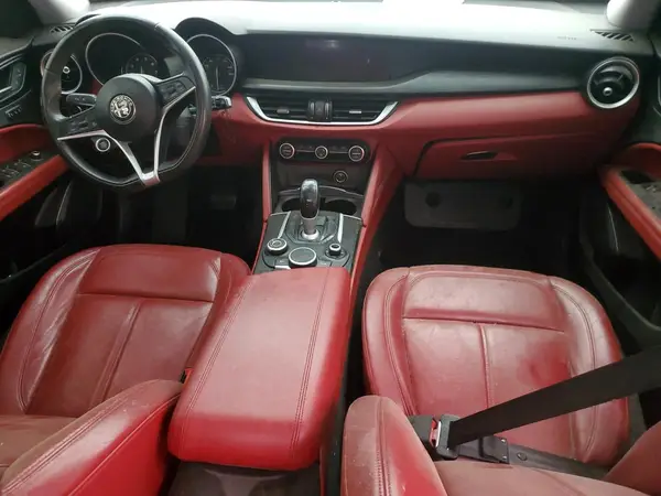 ZASFAKAN7J7B72474 2018 ALFA ROMEO STELVIO - Image 8