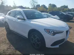 ZASFAKAN7J7B84155 2018 ALFA ROMEO STELVIO