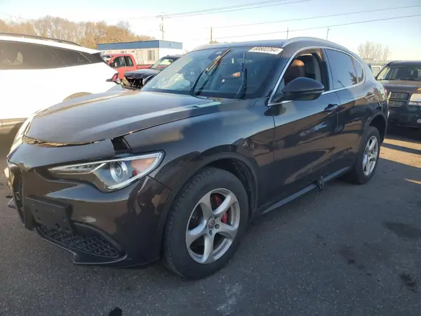 ZASFAKAN7J7B99173 2018 ALFA ROMEO STELVIO - Image 1