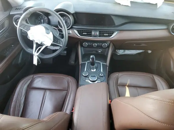 ZASFAKAN7J7B99173 2018 ALFA ROMEO STELVIO - Image 8