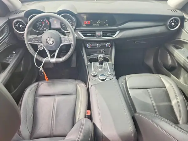 ZASFAKAN7J7C00659 2018 ALFA ROMEO STELVIO - Image 8