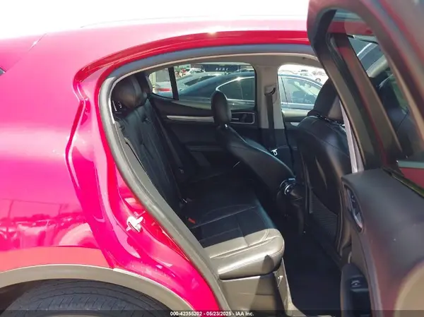 ZASFAKAN8J7B64173 2018 ALFA ROMEO STELVIO - Image 8