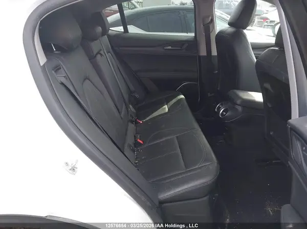 ZASFAKAN9J7B69673 2018 ALFA ROMEO STELVIO - Image 8