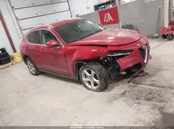 ZASFAKAN9J7B80026 2018 ALFA ROMEO STELVIO