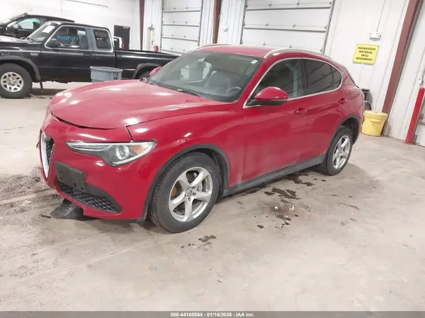 ZASFAKAN9J7B80026 2018 ALFA ROMEO STELVIO - Image 2