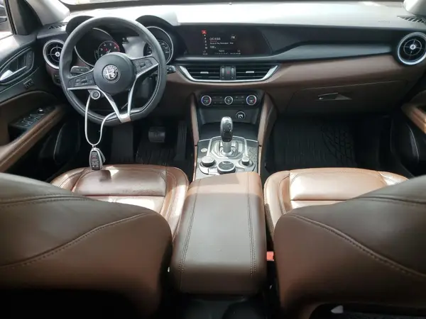 ZASFAKAN9J7B81029 2018 ALFA ROMEO STELVIO - Image 8