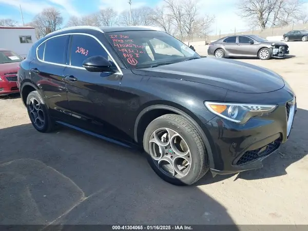 ZASFAKAN9J7B83542 2018 ALFA ROMEO STELVIO - Image 1
