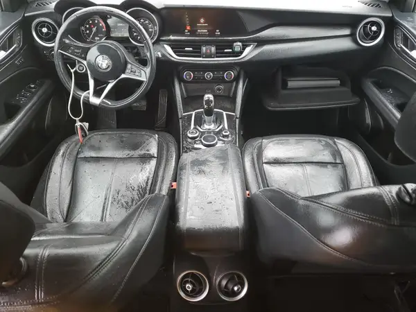 ZASFAKAN9J7B85064 2018 ALFA ROMEO STELVIO - Image 8