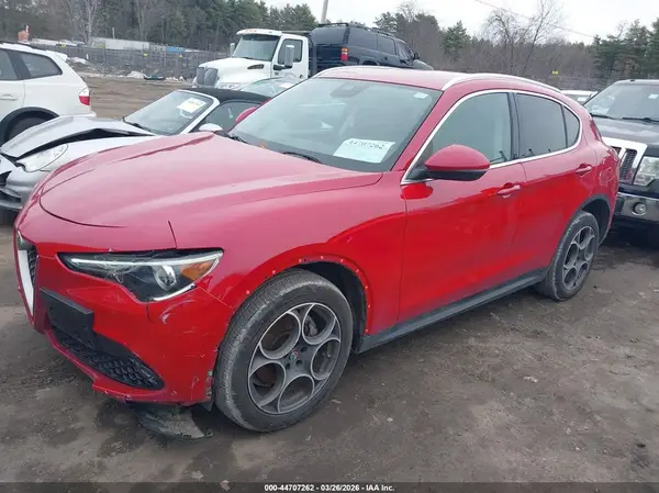 ZASFAKANXJ7B73098 2018 ALFA ROMEO STELVIO - Image 2