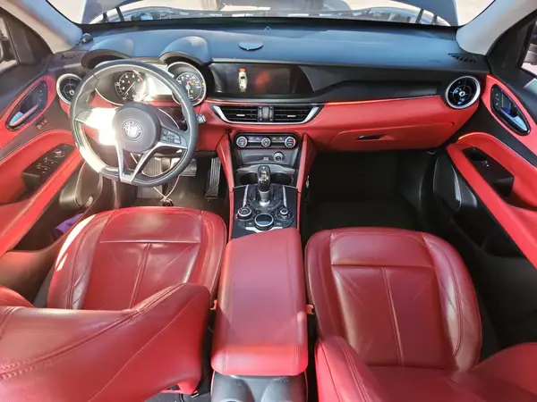 ZASFAKANXJ7B73876 2018 ALFA ROMEO STELVIO - Image 8