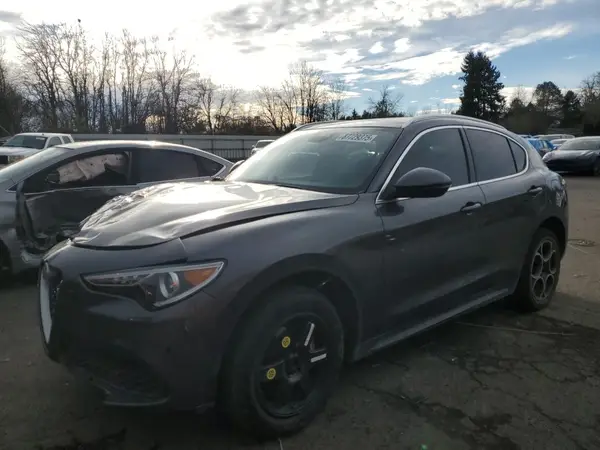 ZASFAKANXJ7B83288 2018 ALFA ROMEO STELVIO - Image 1