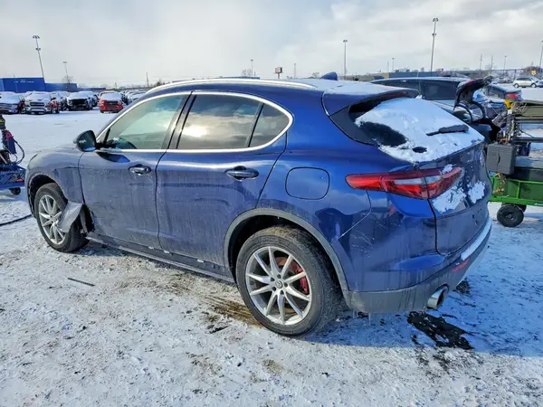 ZASFAKBN0J7B60021 2018 ALFA ROMEO STELVIO - Image 2
