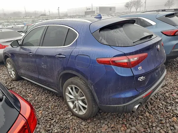 ZASFAKBN0J7B60780 2018 ALFA ROMEO STELVIO - Image 2