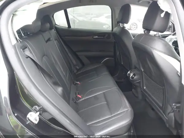 ZASFAKBN0J7B72184 2018 ALFA ROMEO STELVIO - Image 8