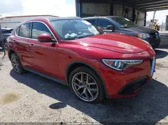 ZASFAKBN0J7B86733 2018 ALFA ROMEO STELVIO