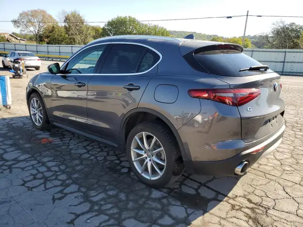 ZASFAKBN1J7B67642 2018 ALFA ROMEO STELVIO - Image 2