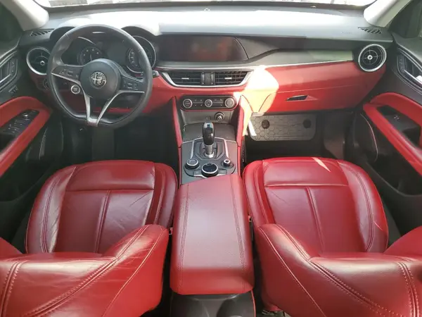 ZASFAKBN1J7B74851 2018 ALFA ROMEO STELVIO - Image 8