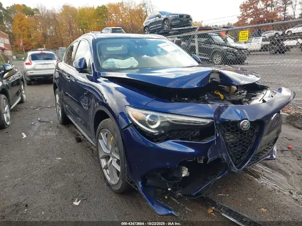 ZASFAKBN1J7B92282 2018 ALFA ROMEO STELVIO