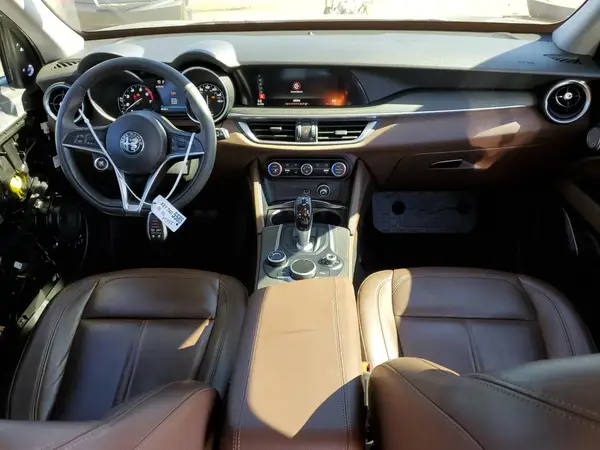 ZASFAKBN2J7B78004 2018 ALFA ROMEO STELVIO - Image 8