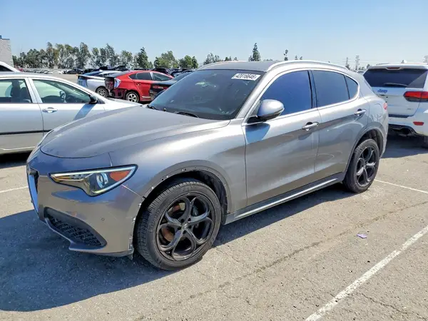 ZASFAKBN3J7B59865 2018 ALFA ROMEO STELVIO - Image 1