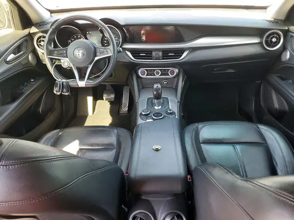 ZASFAKBN3J7B59865 2018 ALFA ROMEO STELVIO - Image 8