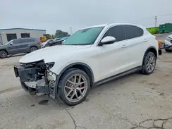 ZASFAKBN3J7B70882 2018 ALFA ROMEO STELVIO
