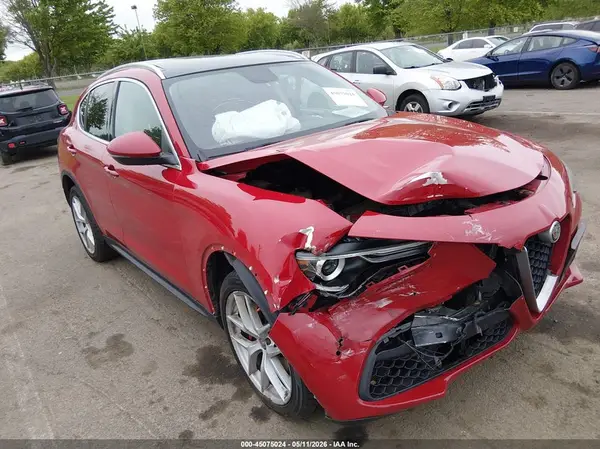 ZASFAKBN4J7B87089 2018 ALFA ROMEO STELVIO
