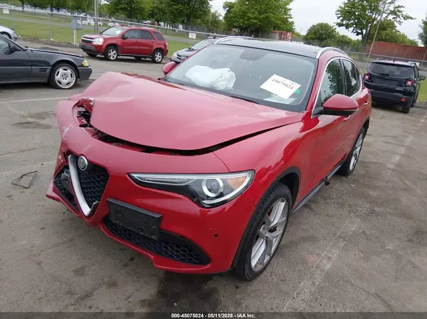 ZASFAKBN4J7B87089 2018 ALFA ROMEO STELVIO - Image 2