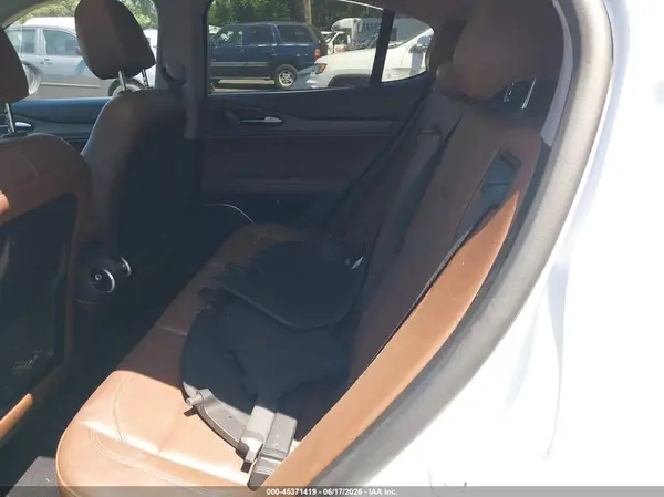 ZASFAKBN4J7C28952 2018 ALFA ROMEO STELVIO - Image 8