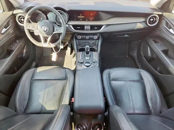 ZASFAKBN5J7B61004 2018 ALFA ROMEO STELVIO - Image 8