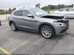 ZASFAKBN5J7B63285 2018 ALFA ROMEO STELVIO