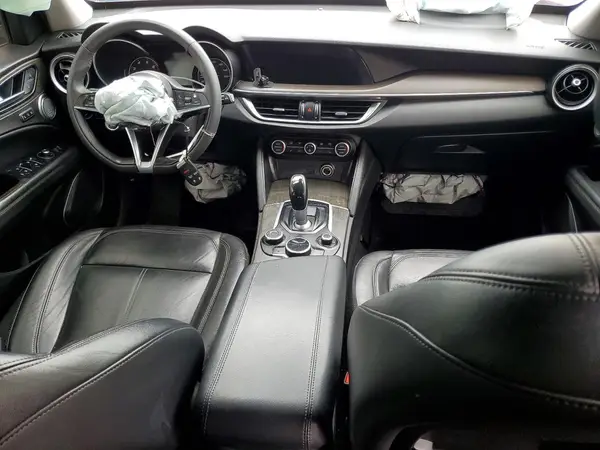 ZASFAKBN5J7B73783 2018 ALFA ROMEO STELVIO - Image 8