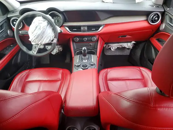 ZASFAKBN5J7B81883 2018 ALFA ROMEO STELVIO - Image 8