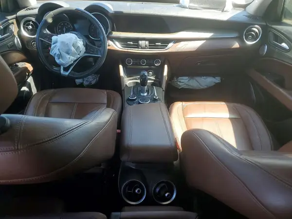 ZASFAKBN5J7C00111 2018 ALFA ROMEO STELVIO - Image 8