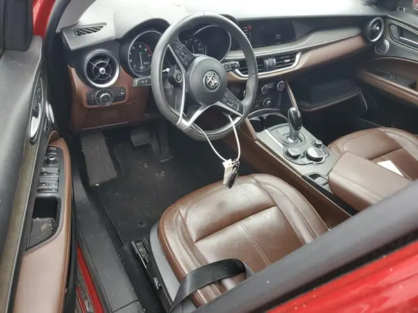 ZASFAKBN5J7C02828 2018 ALFA ROMEO STELVIO - Image 8