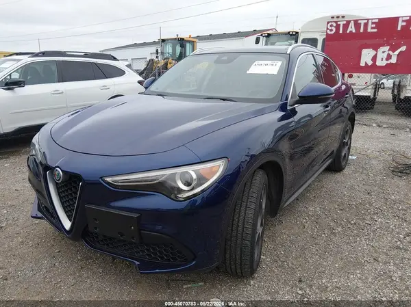 ZASFAKBN6J7B78880 2018 ALFA ROMEO STELVIO - Image 2