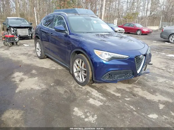 ZASFAKBN6J7B93086 2018 ALFA ROMEO STELVIO