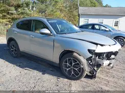 ZASFAKBN6J7C25860 2018 ALFA ROMEO STELVIO