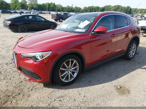 ZASFAKBN7J7B64373 2018 ALFA ROMEO STELVIO - Image 2