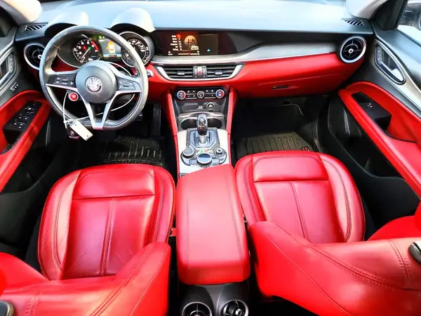 ZASFAKBN7J7B71680 2018 ALFA ROMEO STELVIO - Image 8