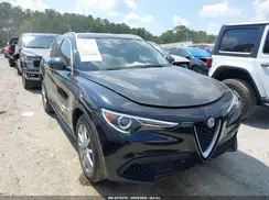 ZASFAKBN8J7B65855 2018 ALFA ROMEO STELVIO