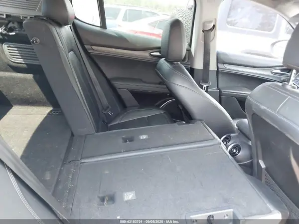 ZASFAKBN8J7B65855 2018 ALFA ROMEO STELVIO - Image 8