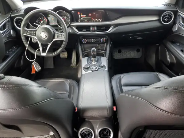 ZASFAKBN8J7B68660 2018 ALFA ROMEO STELVIO - Image 8