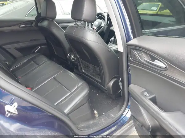 ZASFAKBN8J7B78038 2018 ALFA ROMEO STELVIO - Image 8