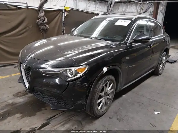 ZASFAKBN9J7B73110 2018 ALFA ROMEO STELVIO - Image 2