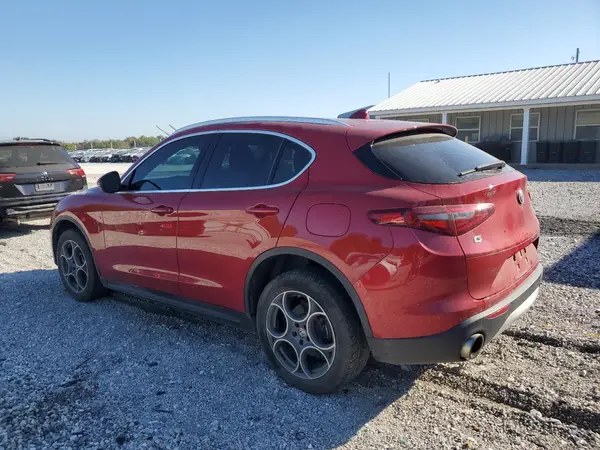 ZASFAKBN9J7B76086 2018 ALFA ROMEO STELVIO - Image 2