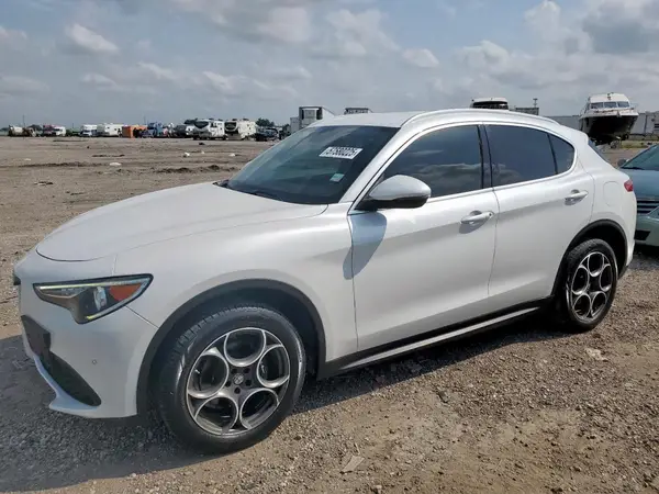 ZASFAKBN9J7B76119 2018 ALFA ROMEO STELVIO - Image 1