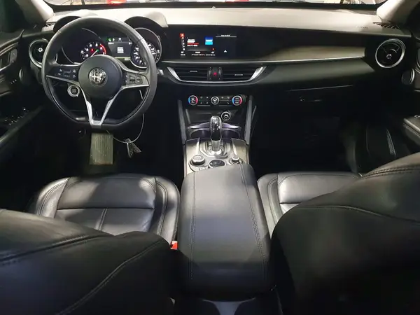 ZASFAKBN9J7C04095 2018 ALFA ROMEO STELVIO - Image 8