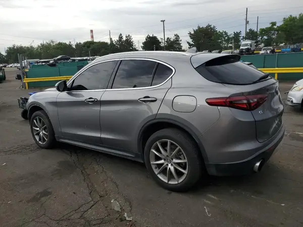 ZASFAKBNXJ7B59667 2018 ALFA ROMEO STELVIO - Image 2