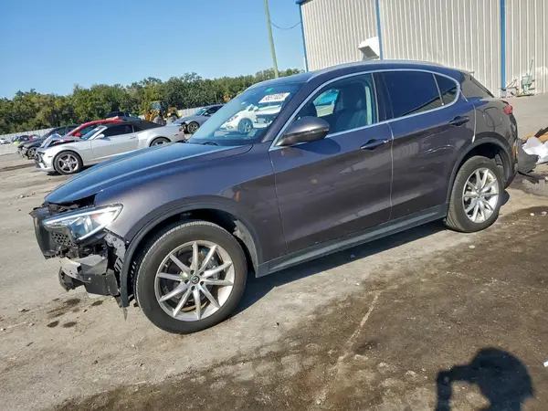 ZASFAKBNXJ7B59975 2018 ALFA ROMEO STELVIO